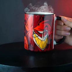 Alastor Mok voor Hazbin Hotel Fans