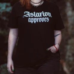 Astarion Approves T-Shirt voor Baldur's Gate Fans