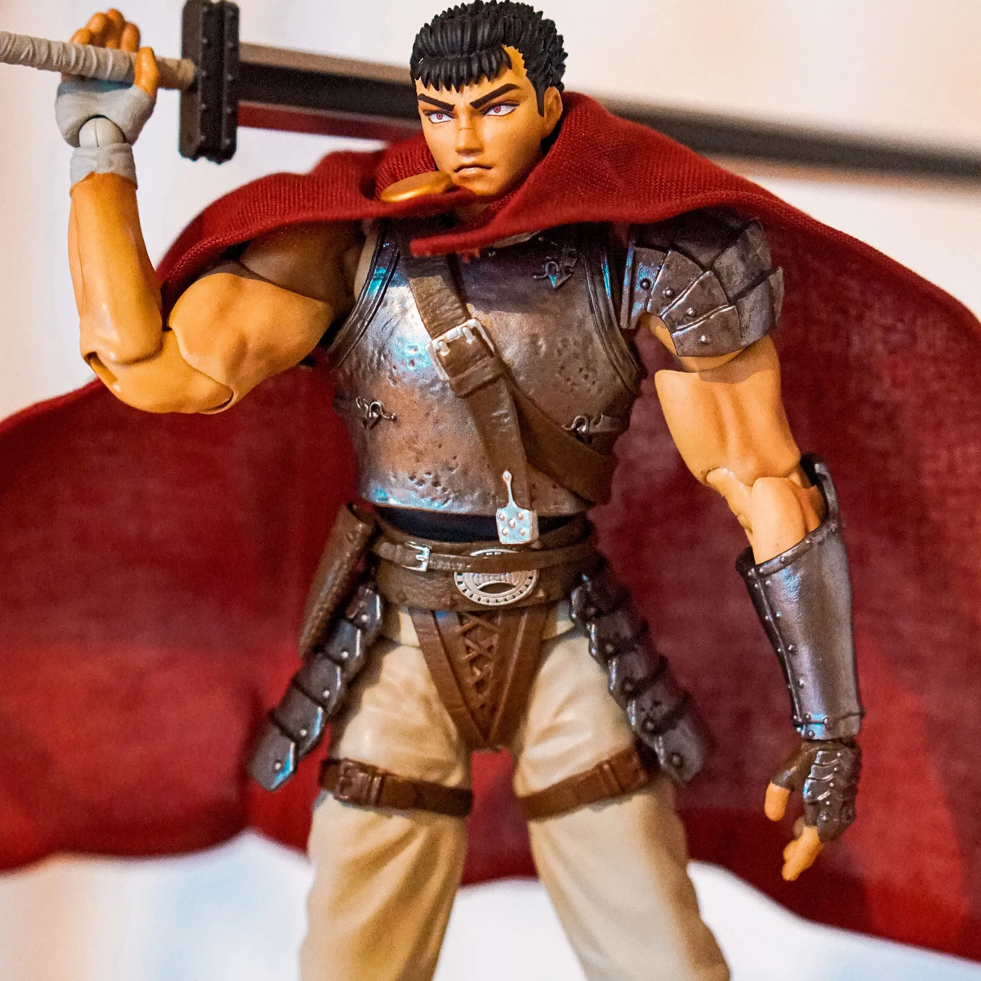 Berserk - Nosferatu Guts The Band of the Hawk actiefiguur