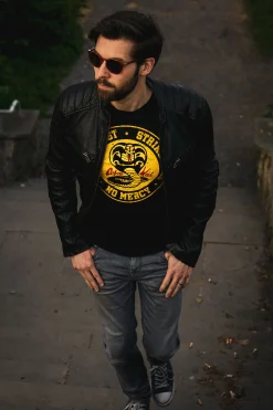 Cobra Kai Logo T-Shirt voor Karate Kid Fans zwart