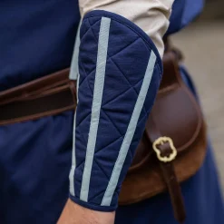 Dungeons & Dragons - Cleric Armschienen Blauw