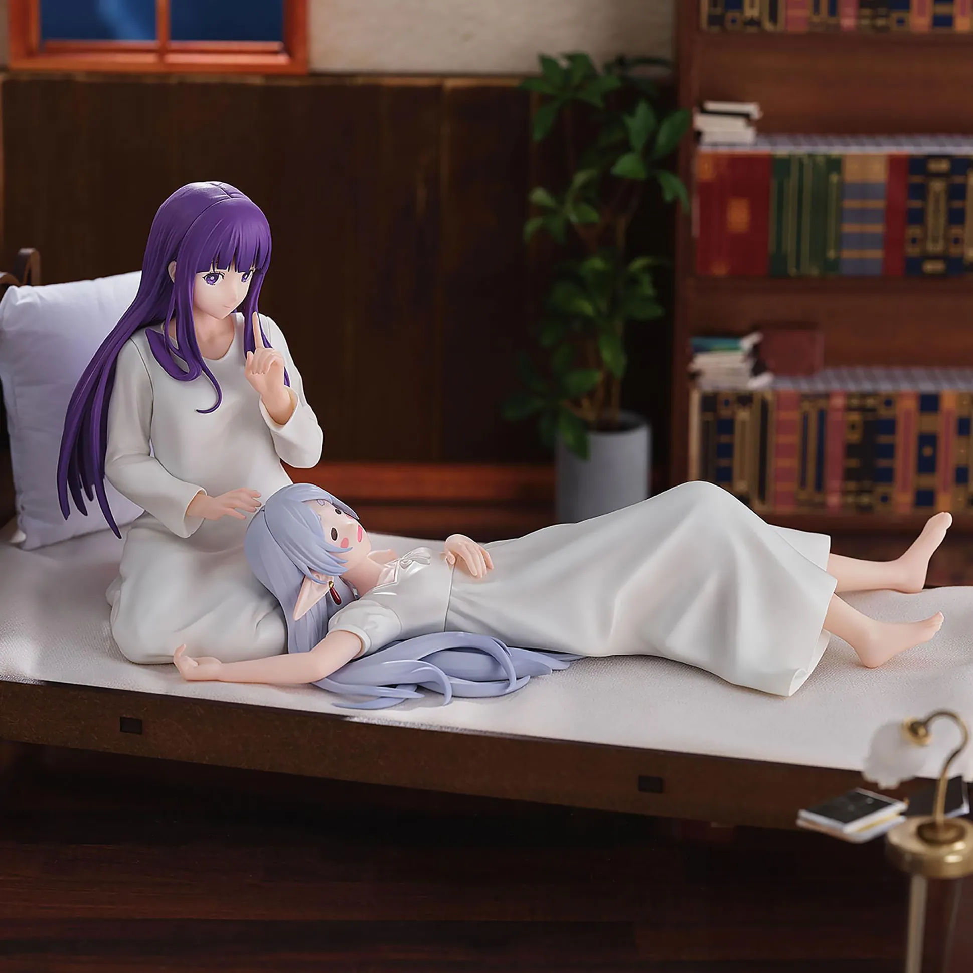 Frieren: Na het Einde van de Reis - Fern Nap Figuur