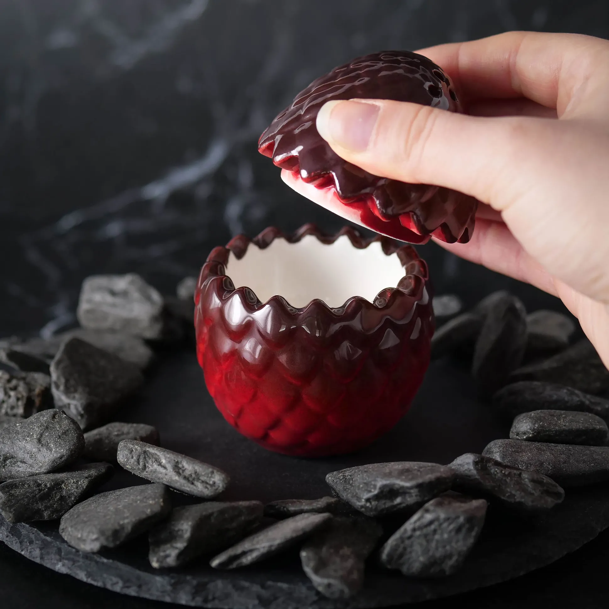 Game of Thrones - Drakenei Eierdopje en Zoutstrooier