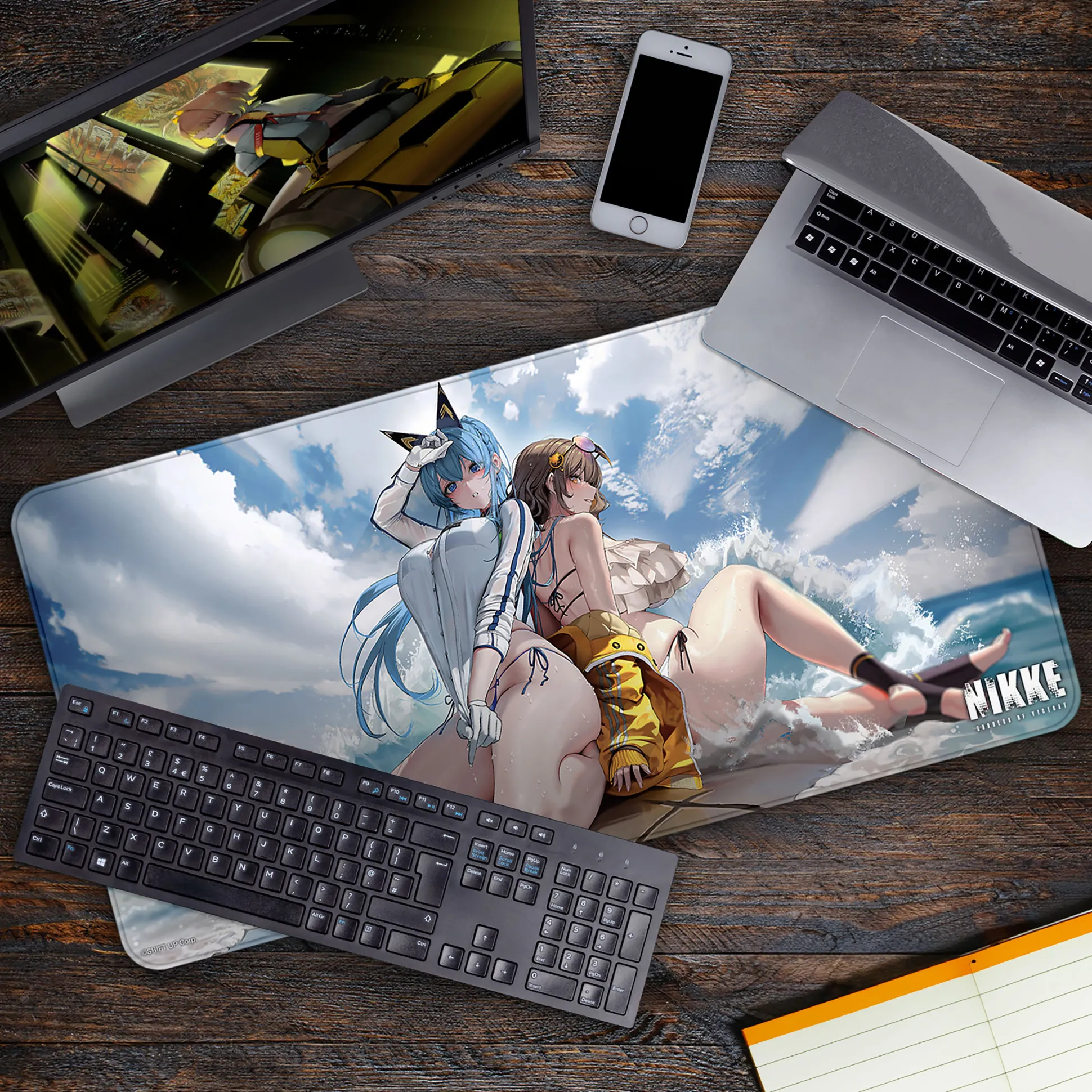 Godin van de Overwinning: Nikke - Helm & Anis Muismat