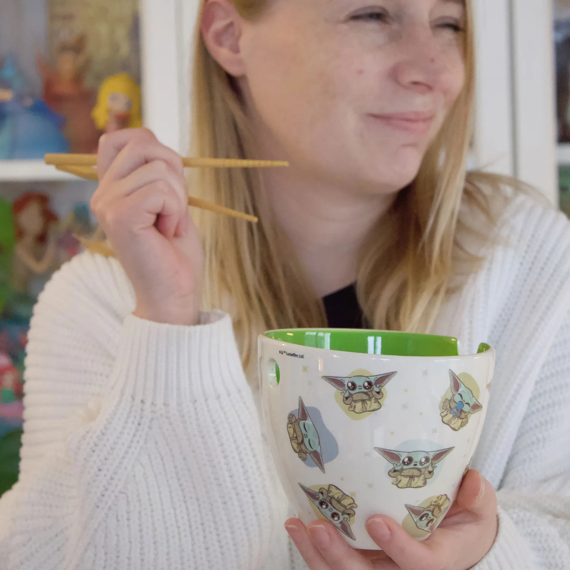 Grogu Ramenkom met Eetstokjes - Star Wars The Mandalorian