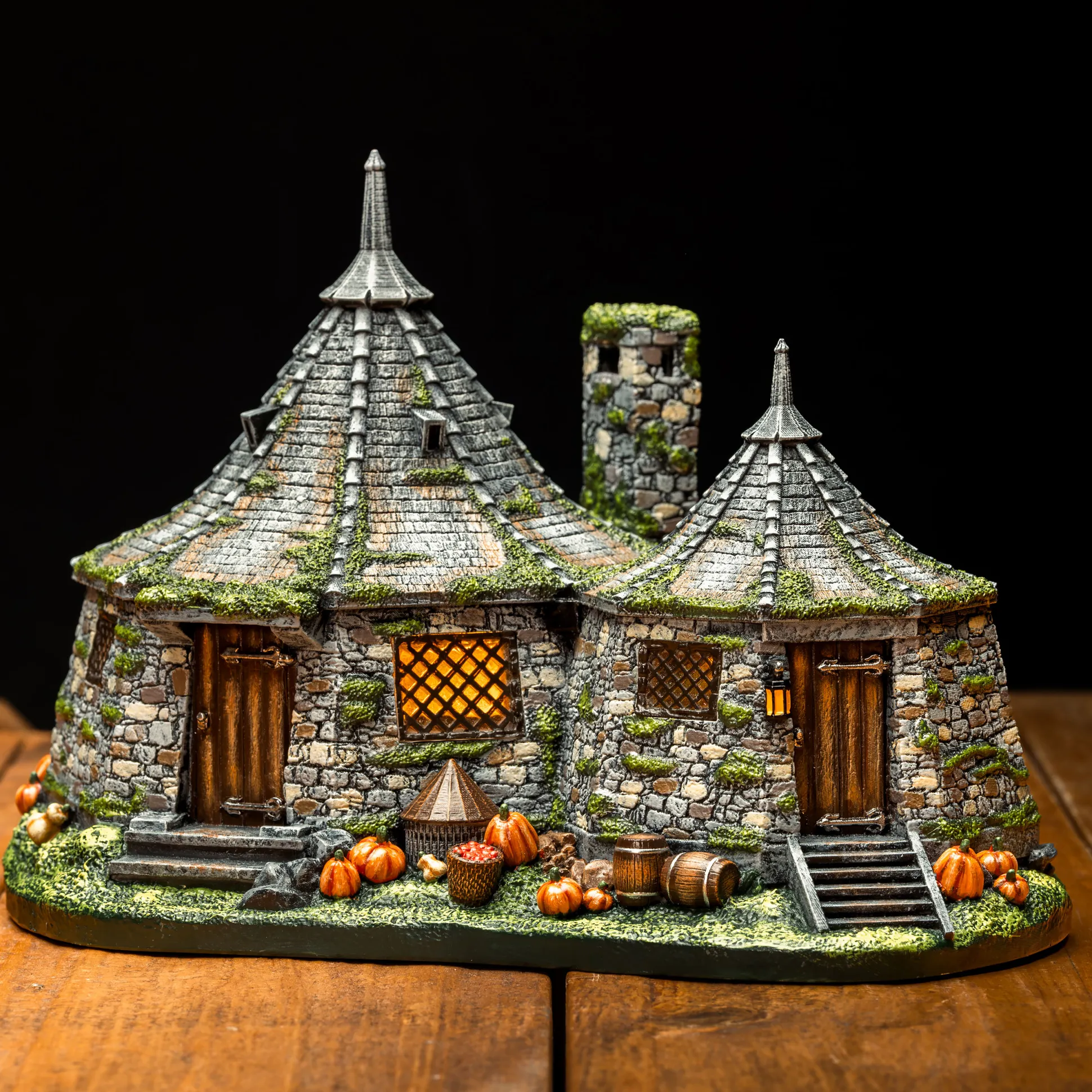 Harry Potter - Hagrids hut miniatuurreplica met LED-verlichting