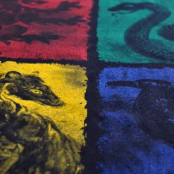 Harry Potter - Hogwarts Crest distressed T-shirt zwart