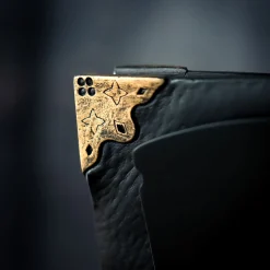 Harry Potter - Riddle Dagboek Standbeeld met Basilisk Tand