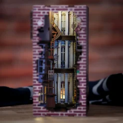 Harry Potter - Wegisweg Book Nook Modelbouwset Hout