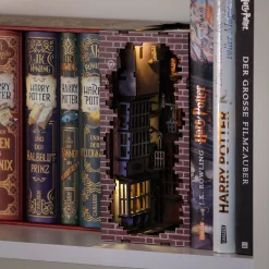 Harry Potter - Wegisweg Book Nook Modelbouwset Hout