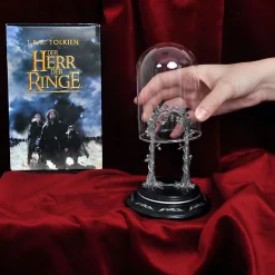 In de Ban van de Ring - Avondster Sieradenvitrine