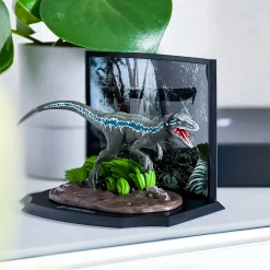 Jurassic Park - Blauwe Velociraptor Diorama Figuur