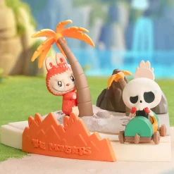Labubu - The Monsters playing Games Serie POP MART Mystery Figurine
