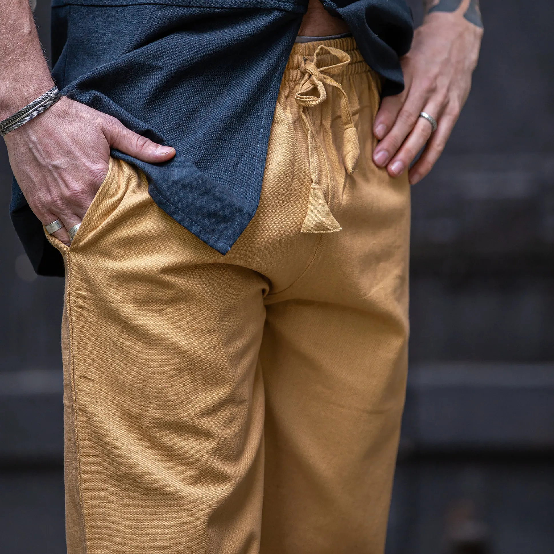 Middeleeuwse Broek Veit Lichtbruin