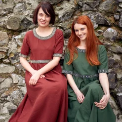 Middeleeuwse jurk Ennlin met korte mouwen groen