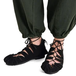 Middeleeuwse veterschoenen zwart