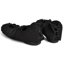 Middeleeuwse veterschoenen zwart