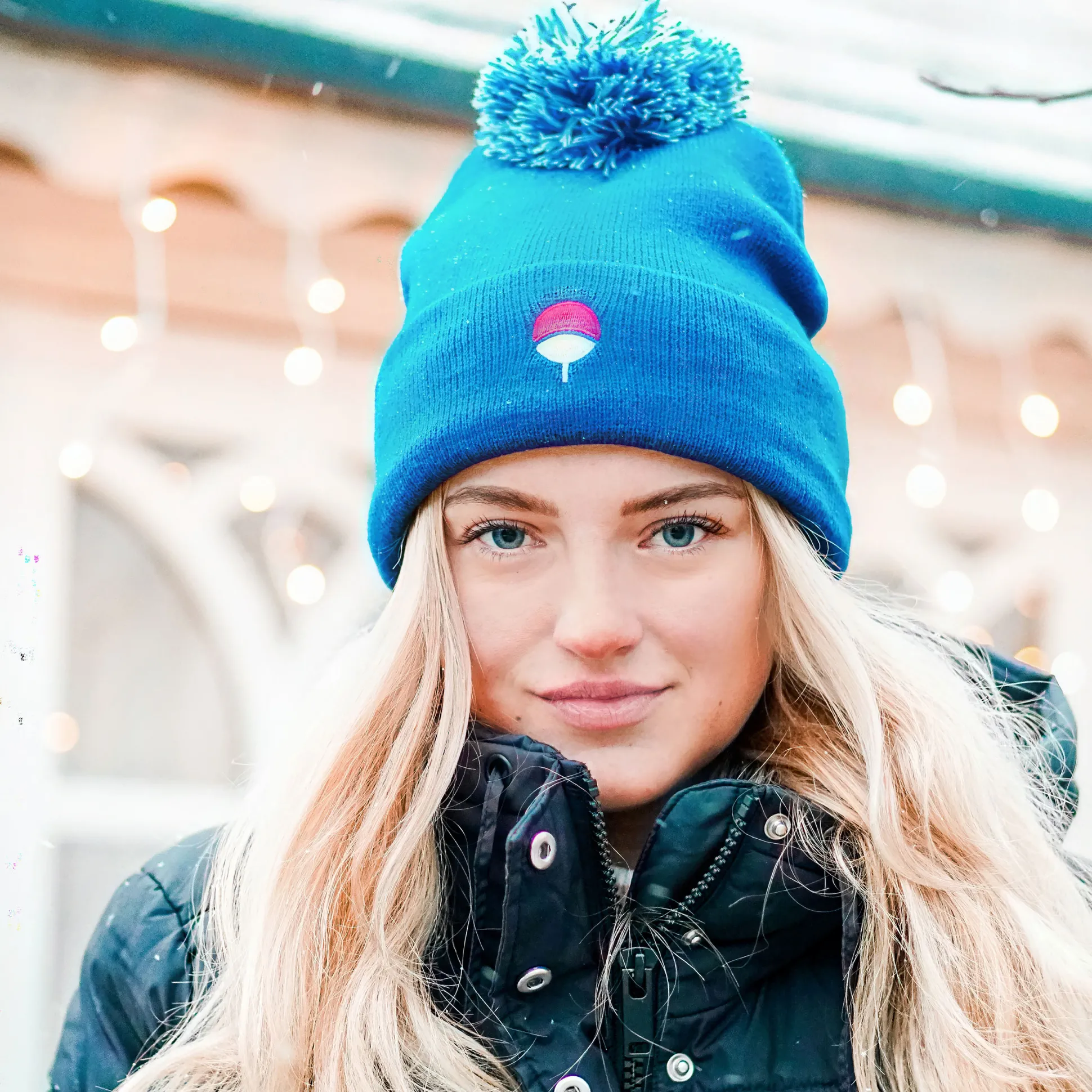 Naruto - Uchiha Wapen Muts met Pompon