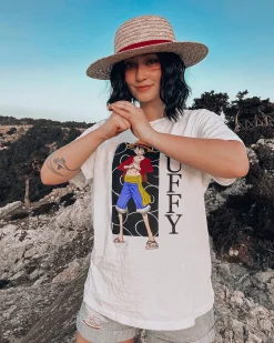 One Piece - Luffy T-shirt wit