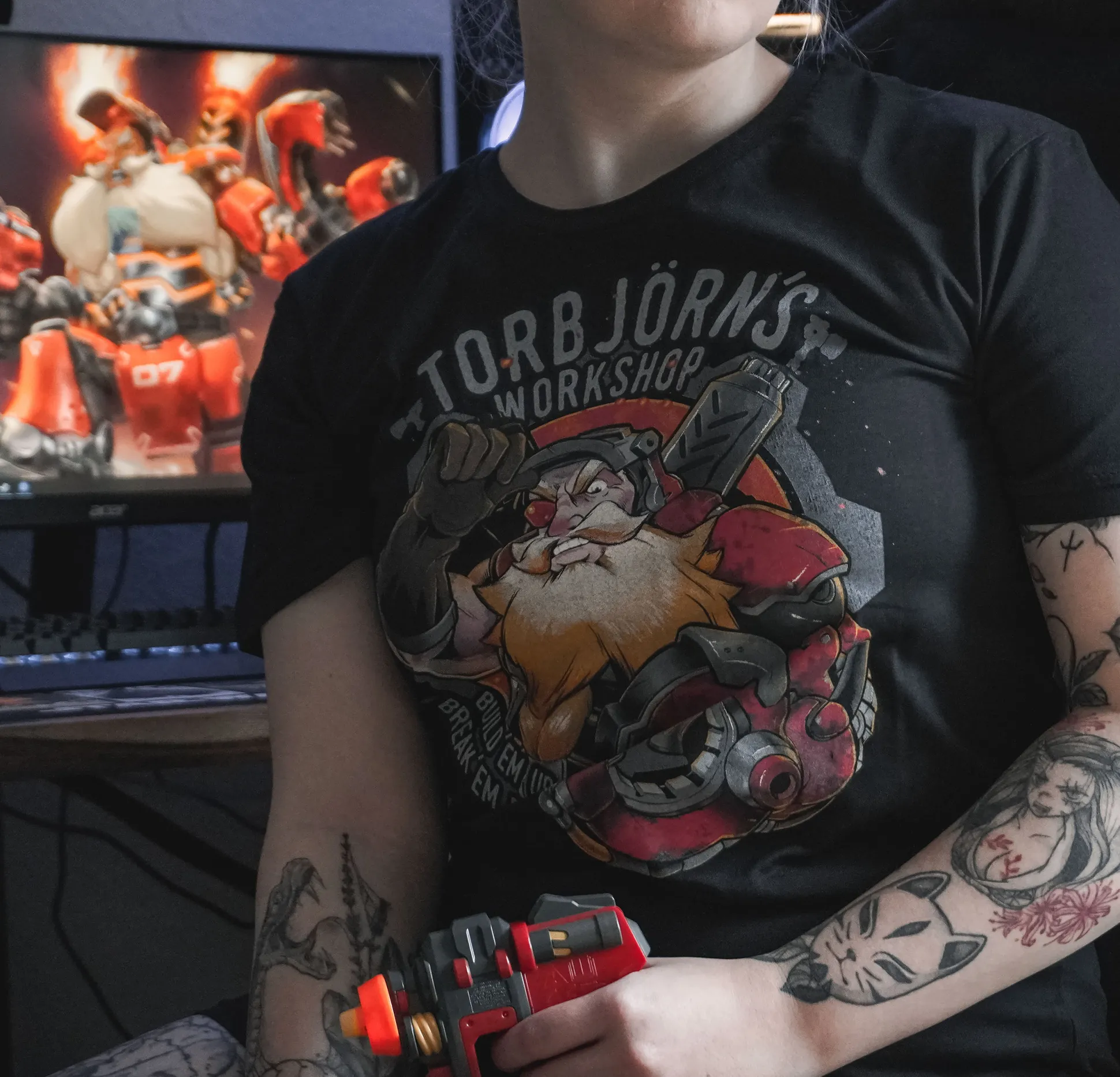 Overwatch - Torbjörn's Workshop T-Shirt Zwart