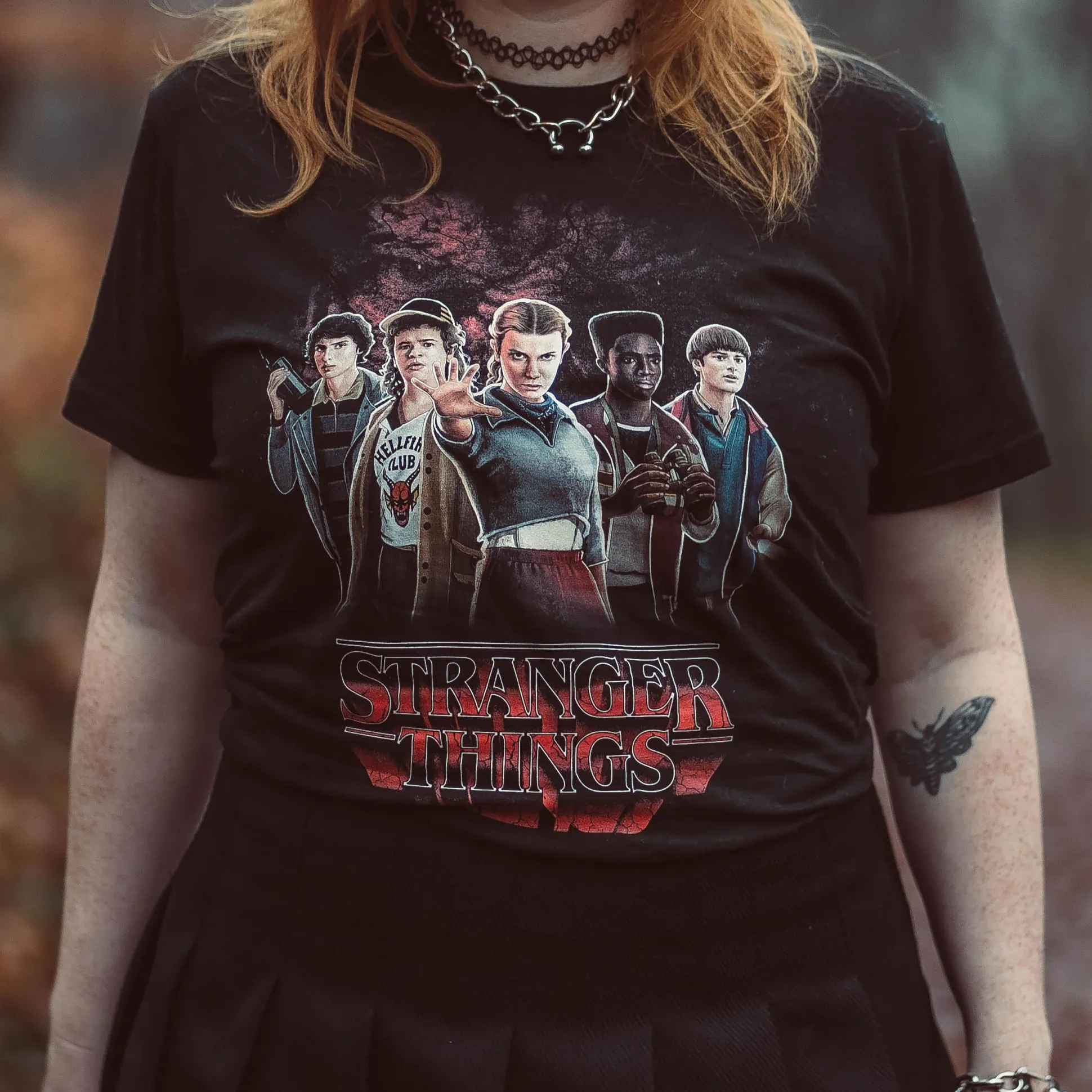Party vs. Vecna Final Season T-shirt - Stranger Things