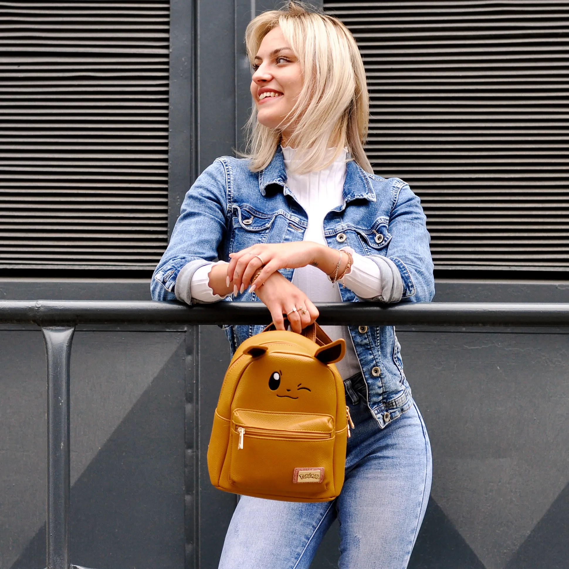 Pokemon - Eevee Wink Mini Rugzak