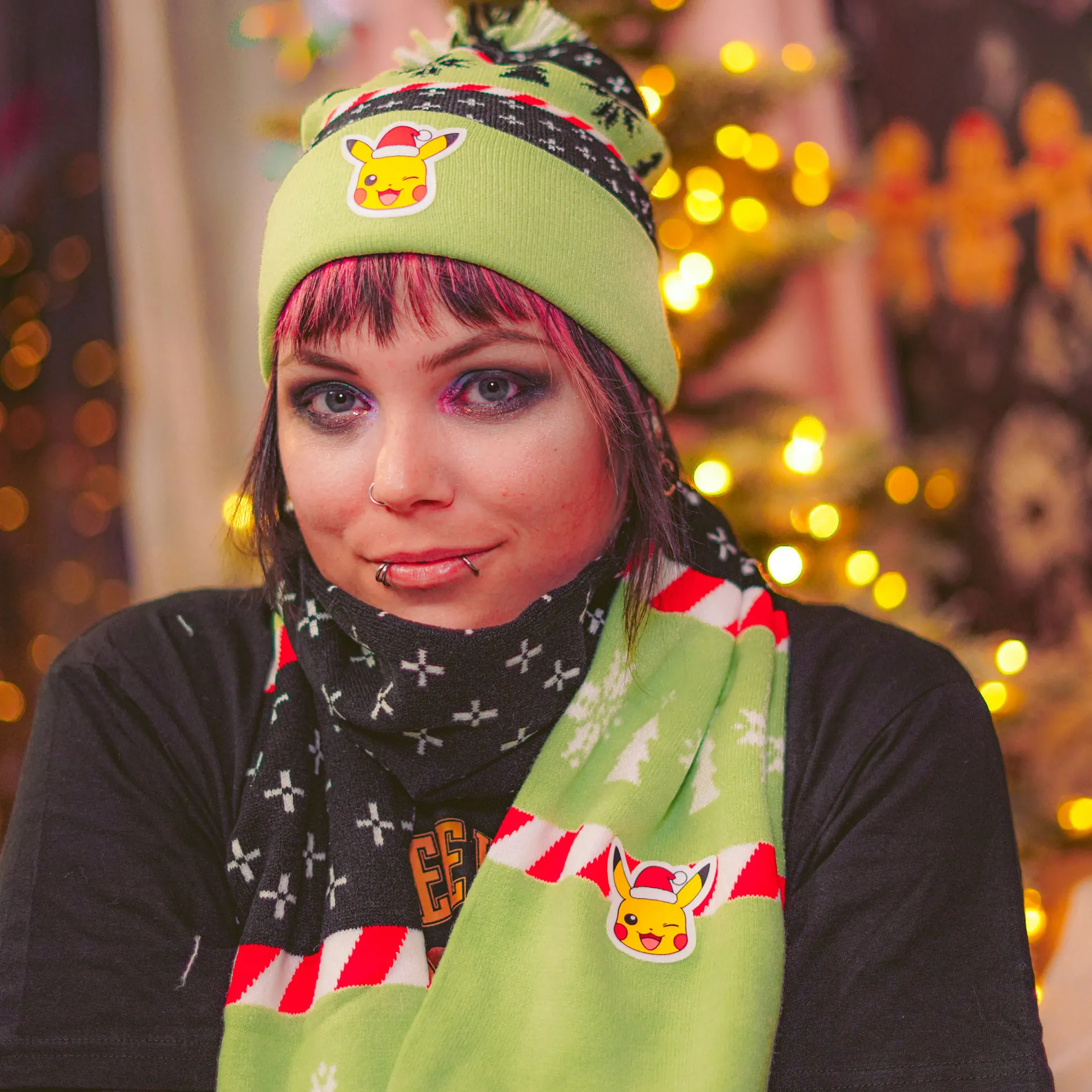 Pokemon - Pikachu Muts en Sjaal Cadeauset