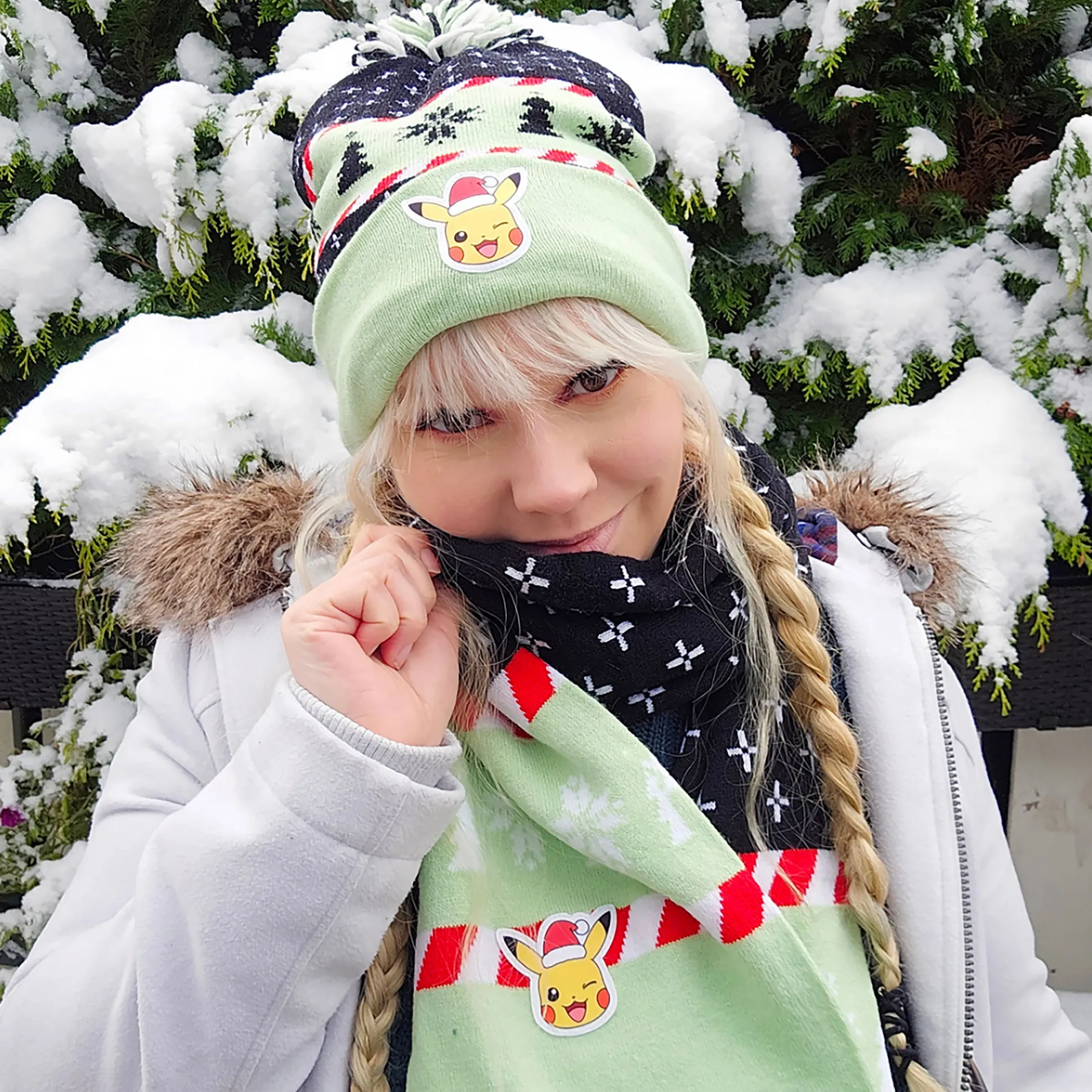 Pokemon - Pikachu Muts en Sjaal Cadeauset