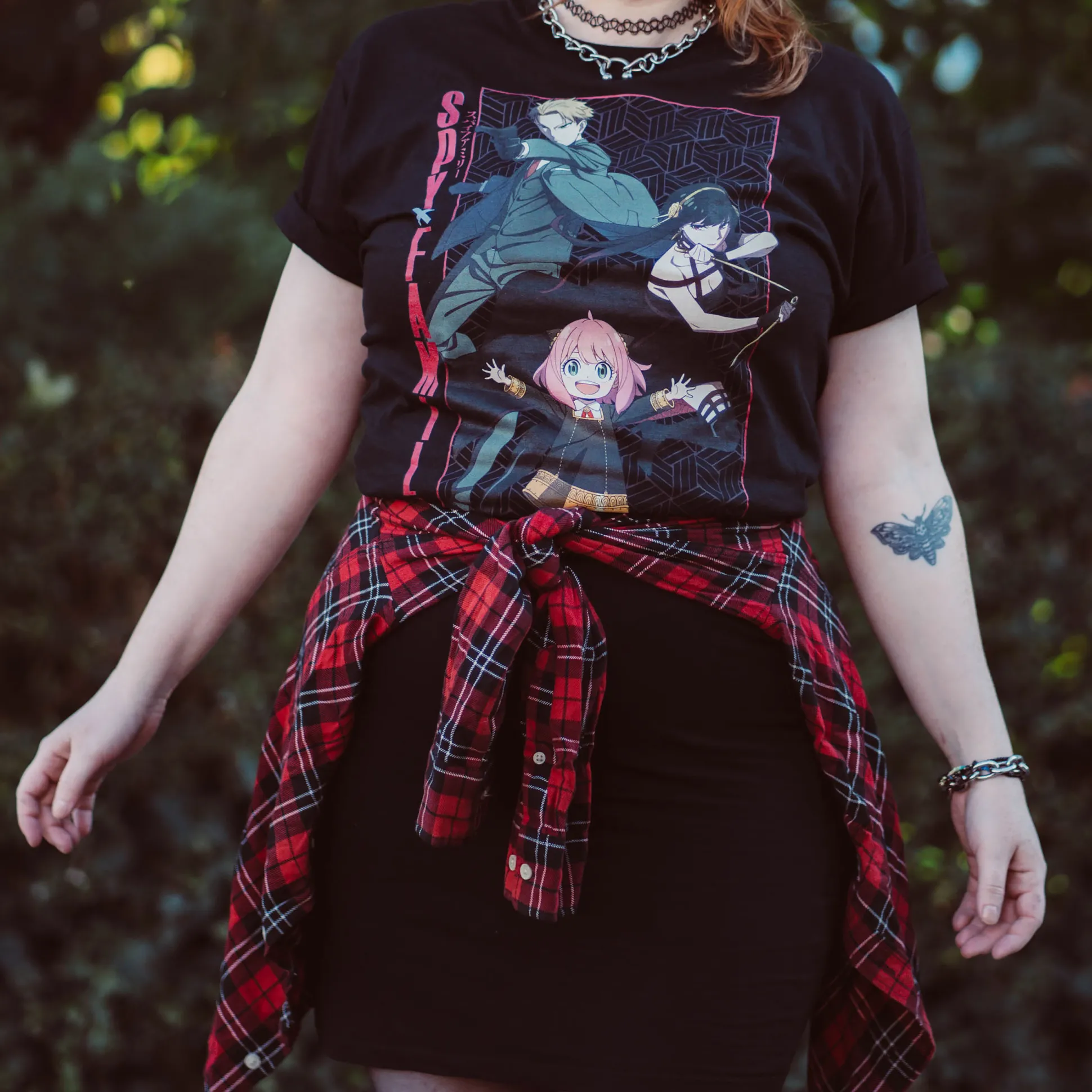 Spy x Family - In To Action T-shirt zwart