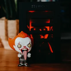 Stephen King's ES - Pennywise Funhouse Funko Pop Figurine