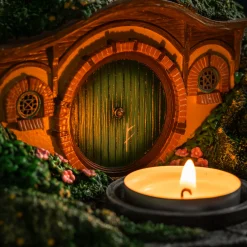 The Lord of the Rings - Hobbithol De Gouw diorama theelichthouder