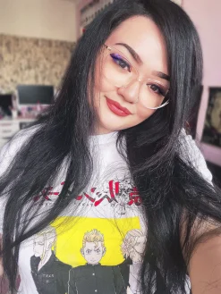 Tokyo Revengers - Geel Vierkant Logo T-shirt wit