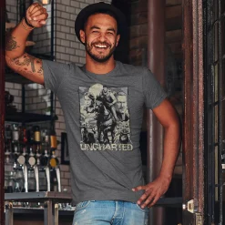 Uncharted - Cover Page T-Shirt grijs