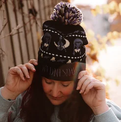 Wednesday - Midnight muts met pompon