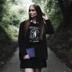 Wednesday - Nevermore Academy T-shirt zwart