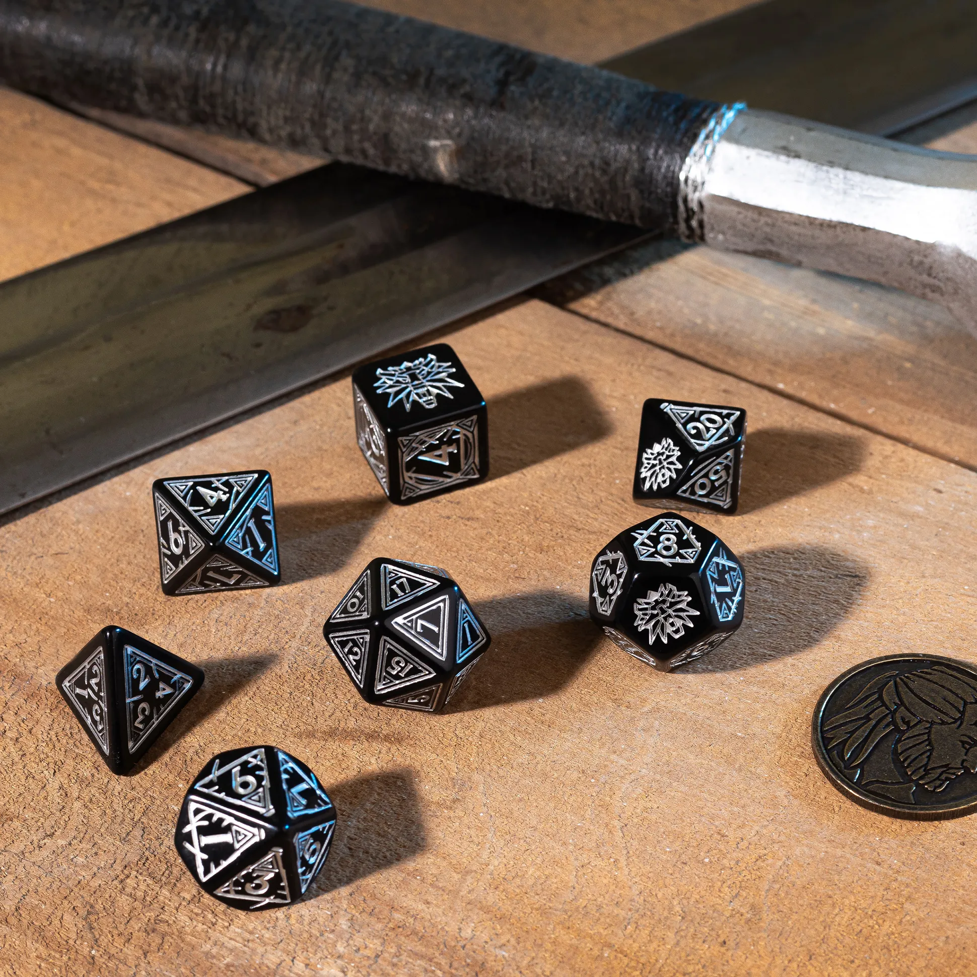 Witcher - Geralt RPG Dobbelset 7-delig met Wolf Verzamelmunt