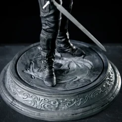 Witcher - Transformed Geralt Standbeeld