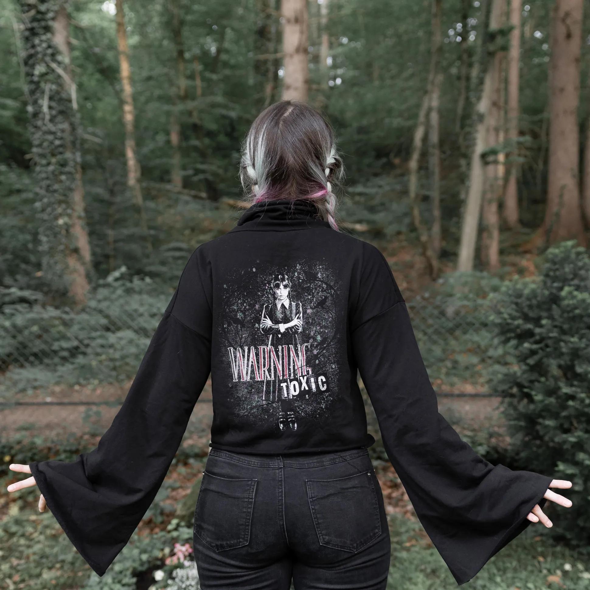 Woensdag - Giftige Crop Sweater